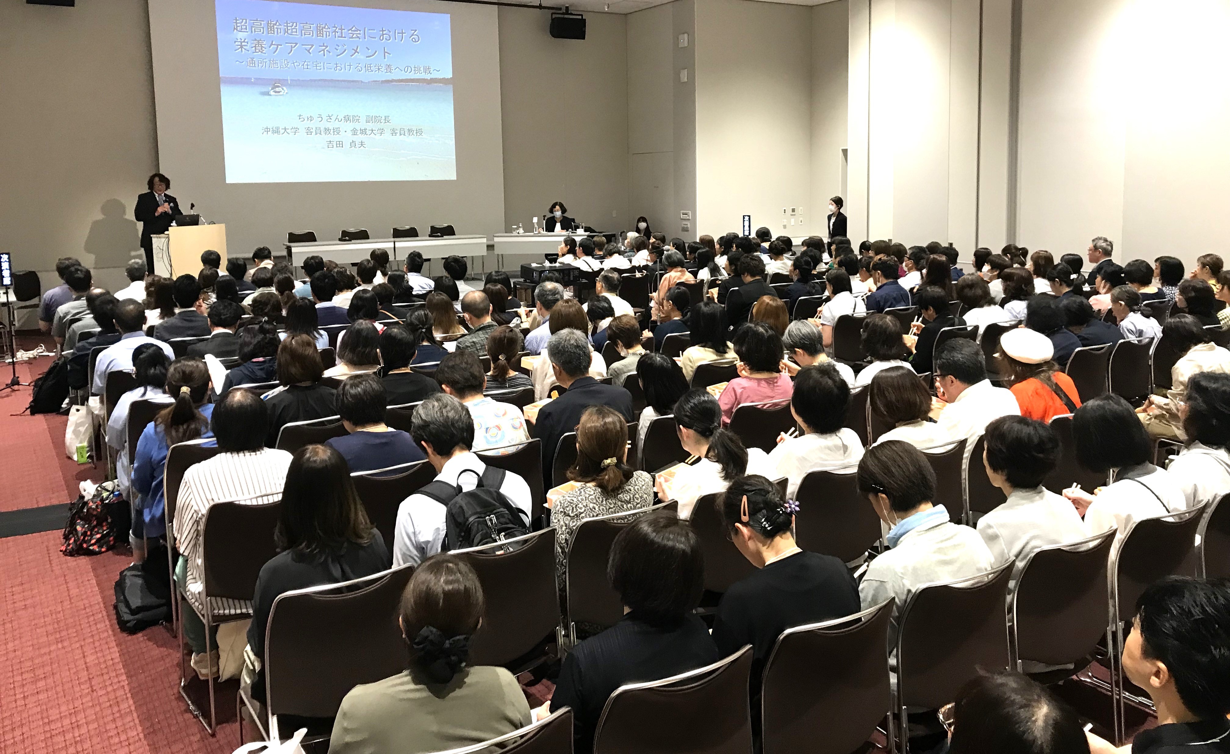 0618ランチョンセミナー会場.jpg